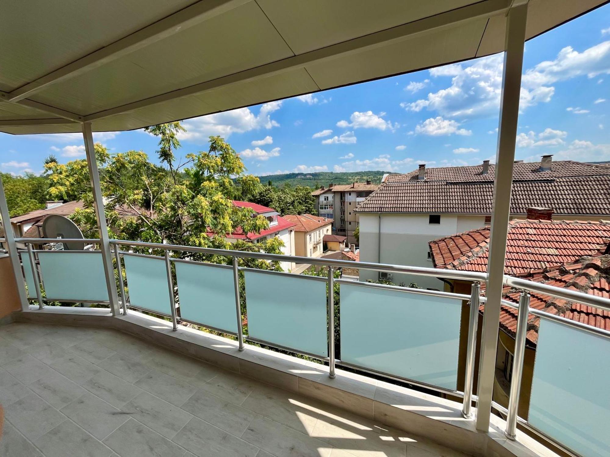 Parkcentral Luxury In City Center 7 Veliko Tărnovo Esterno foto