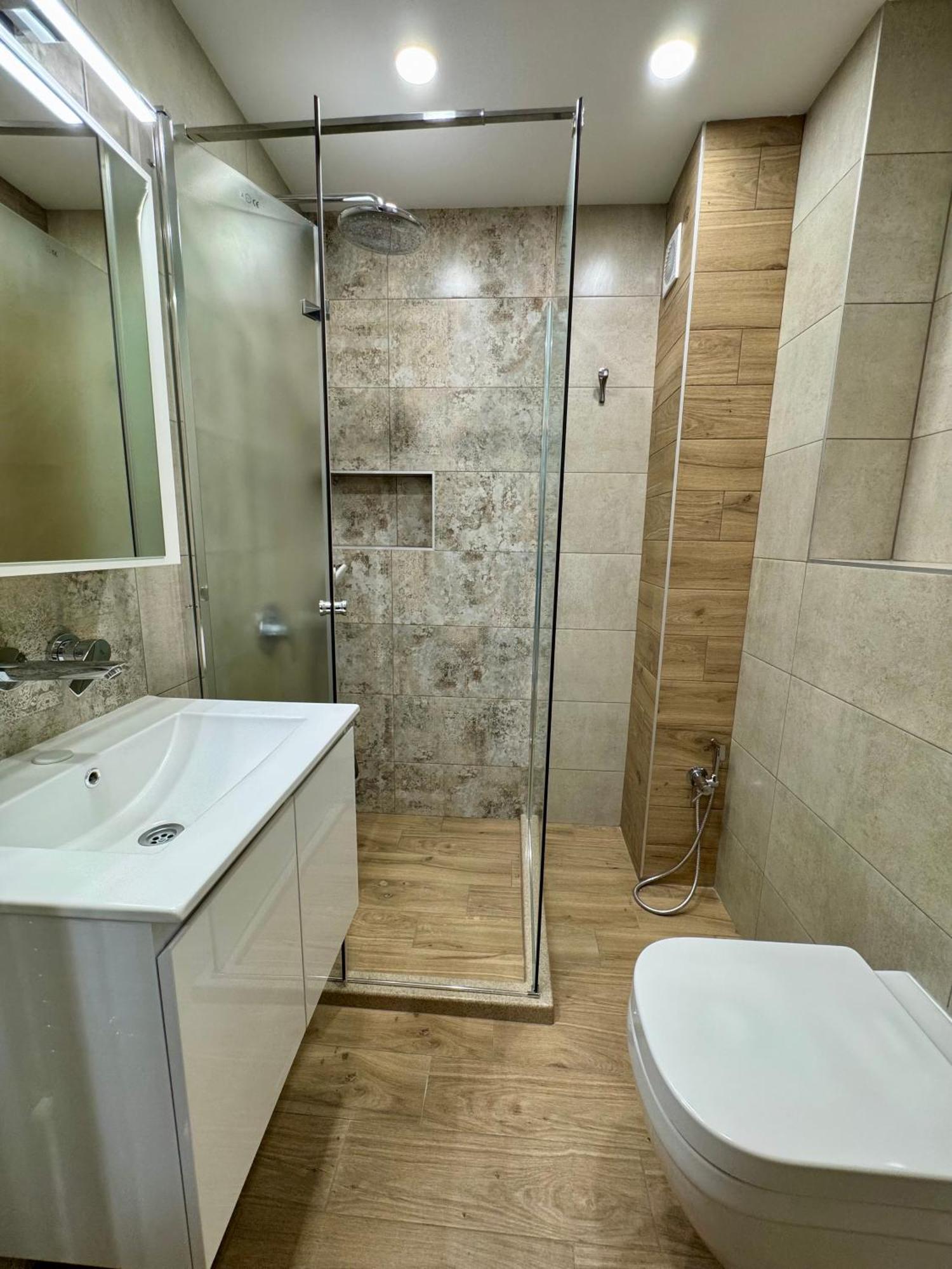 Parkcentral Luxury In City Center 7 Veliko Tărnovo Esterno foto