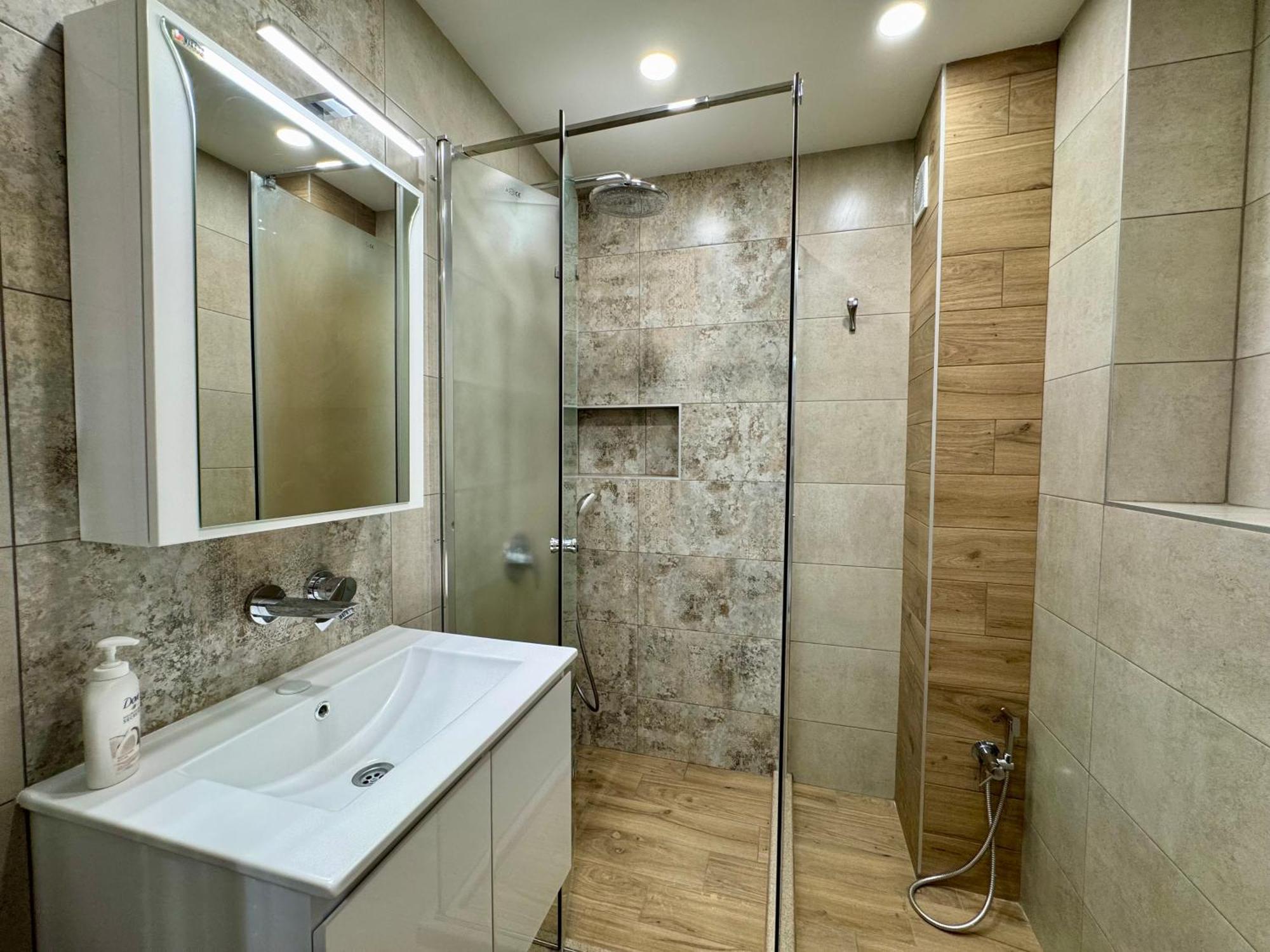 Parkcentral Luxury In City Center 7 Veliko Tărnovo Esterno foto