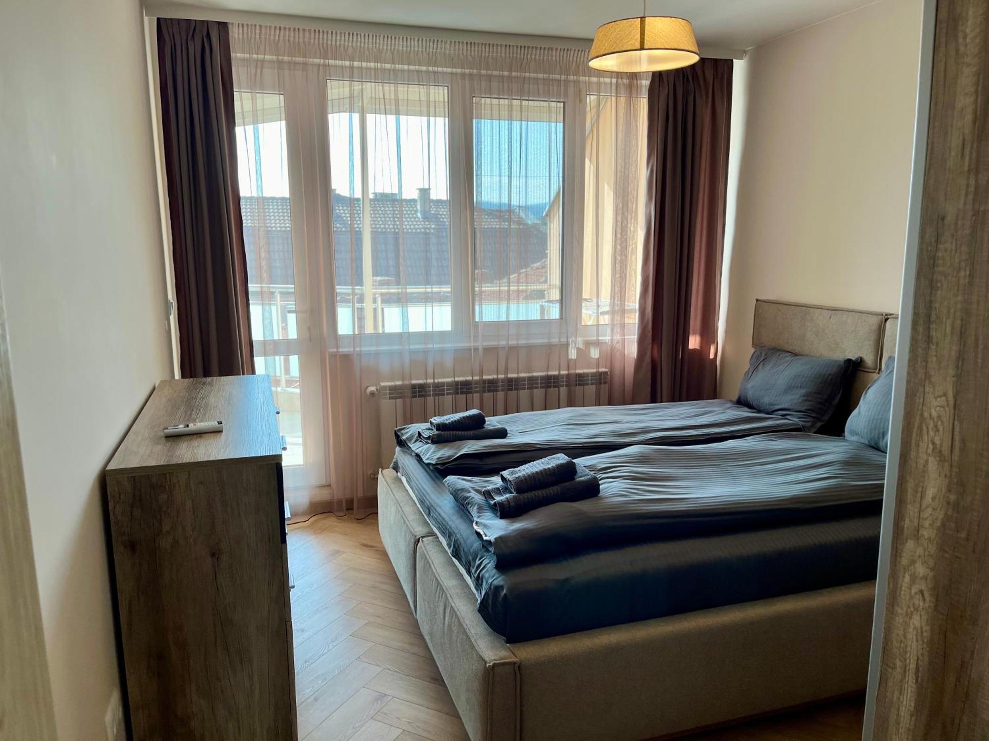 Parkcentral Luxury In City Center 7 Veliko Tărnovo Esterno foto