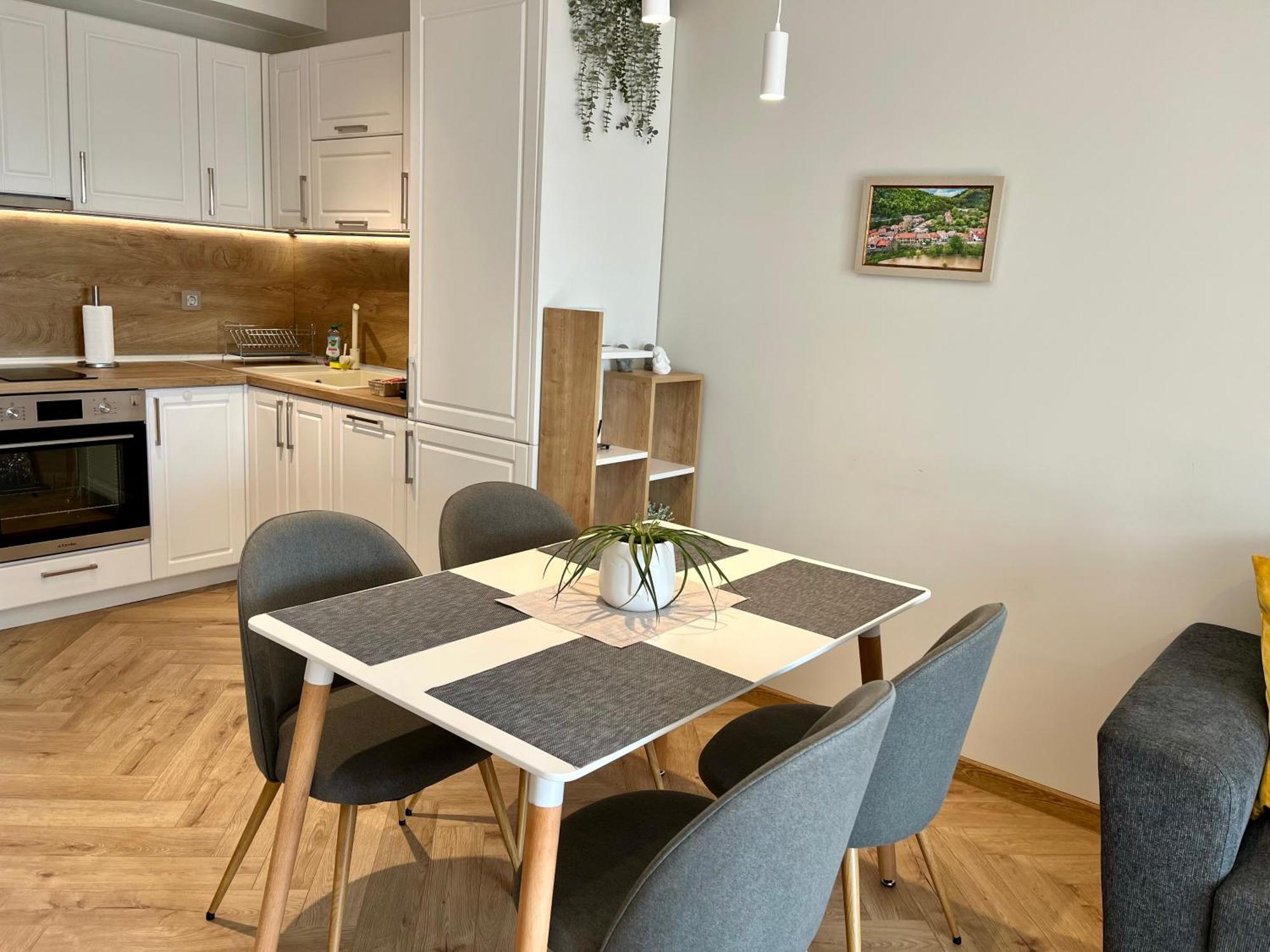 Parkcentral Luxury In City Center 7 Veliko Tărnovo Esterno foto
